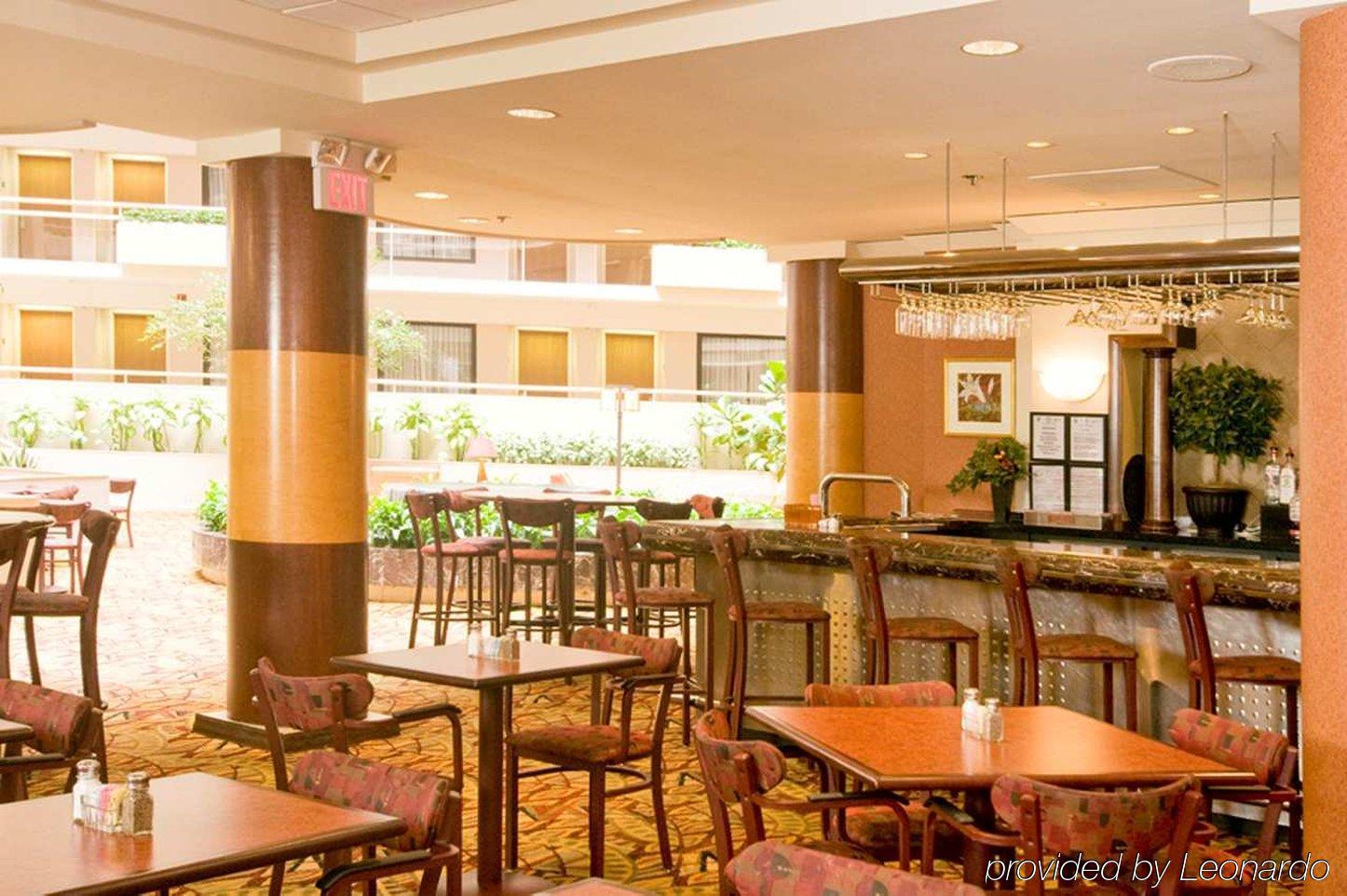 Embassy Suites By Hilton Atlanta Galleria Restaurant photo
